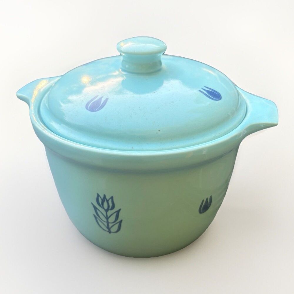 Vintage Cronin Pottery Blue Tulip Pattern Bake Oven Bean Pot Casserole 2 QT VGUC